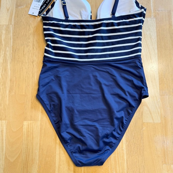 NWT LA BLANCA Capri Stripe Plunge One Piece Size 8 - Picture 9 of 12